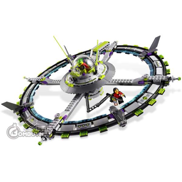 Buy LEGO 7065 Alien Mothership Alien Conquest BOMBUYMAN