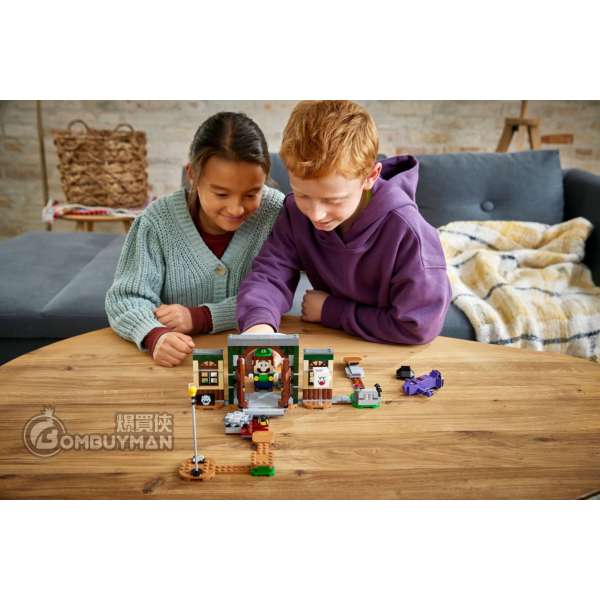 LEGO® Super Mario™ Luigi’s Mansion™ Entryway Expansion Set